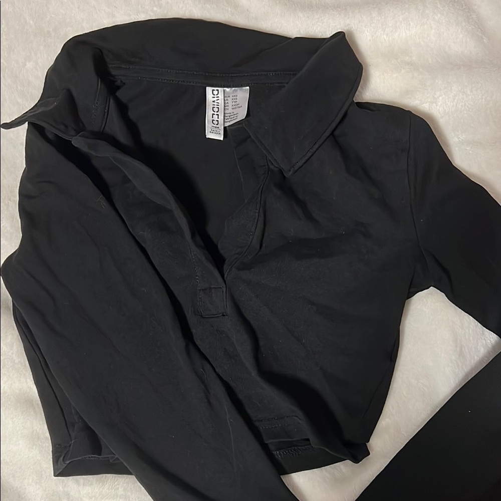h&m long sleeve crop top !!